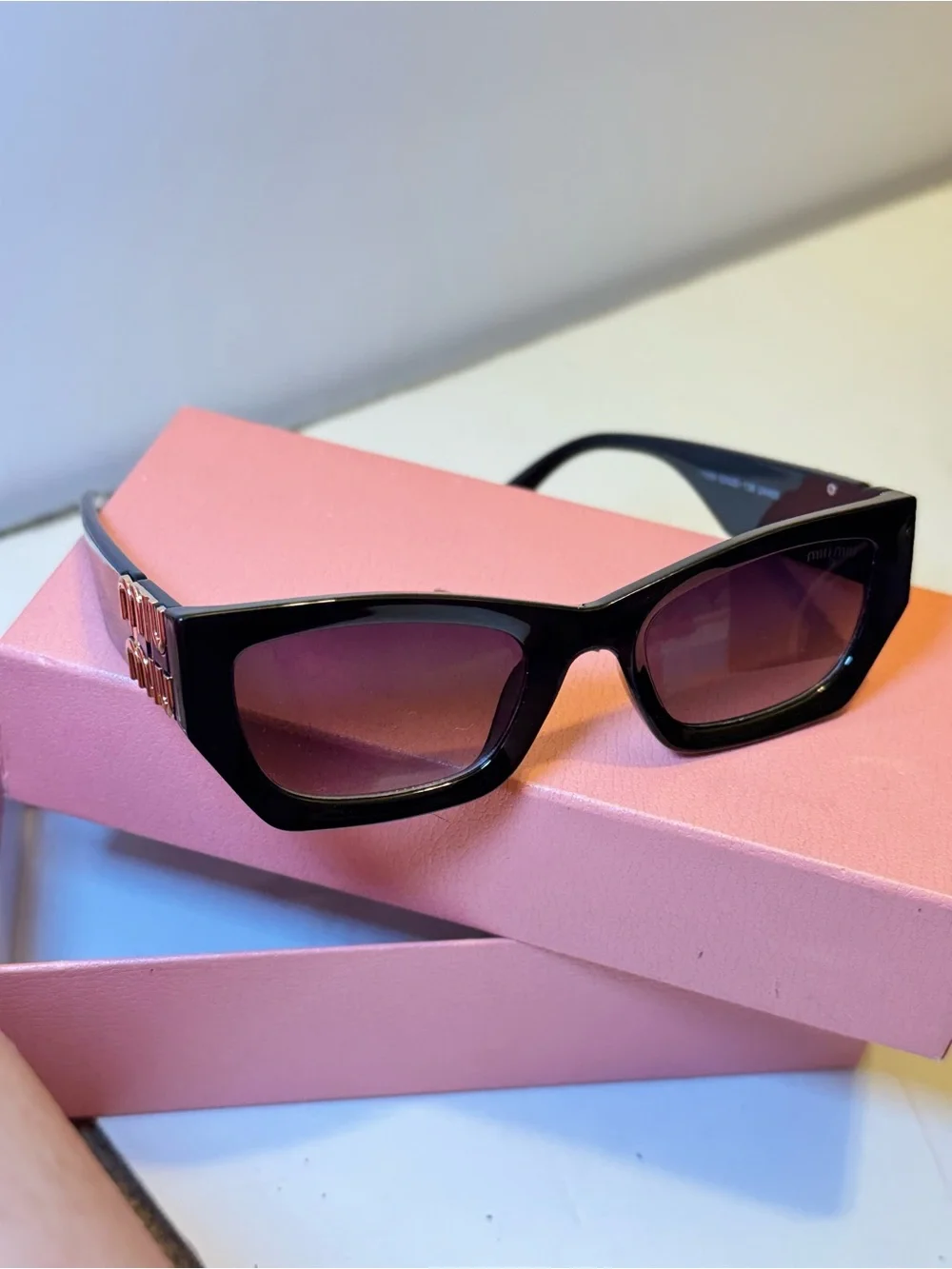 Black Cat-Eye Sunglasses with Purple Gradient Lenses